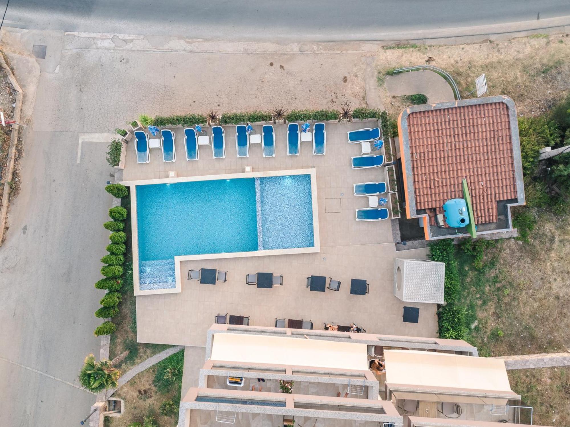 Lux Hotel M 도브라 보다 외부 사진