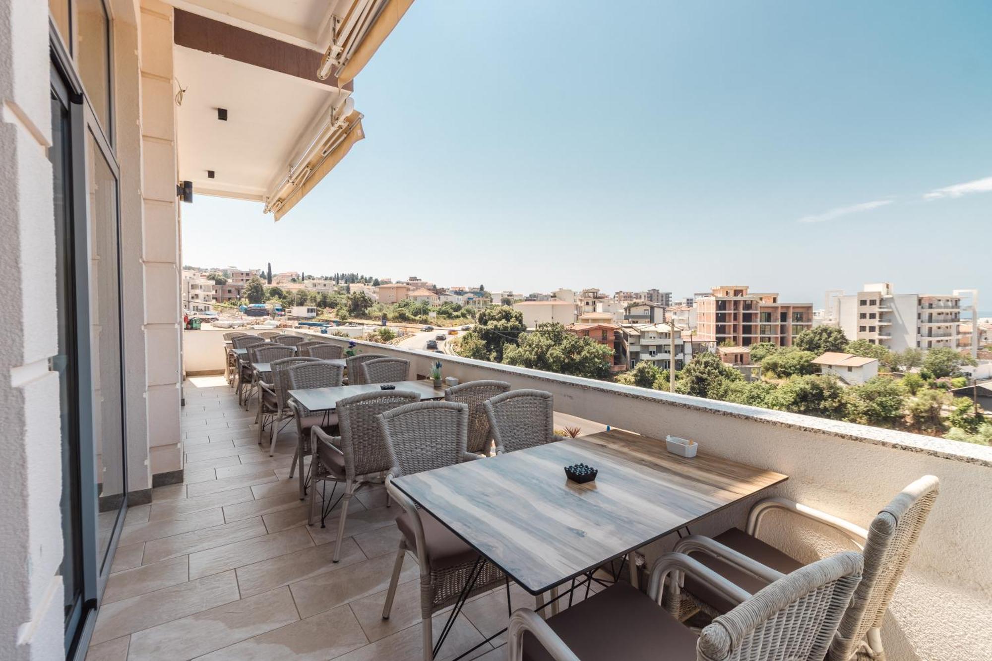 Lux Hotel M 도브라 보다 외부 사진